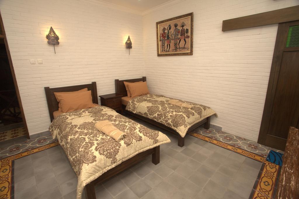 Satu Kayen Guest House 스레맨 외부 사진