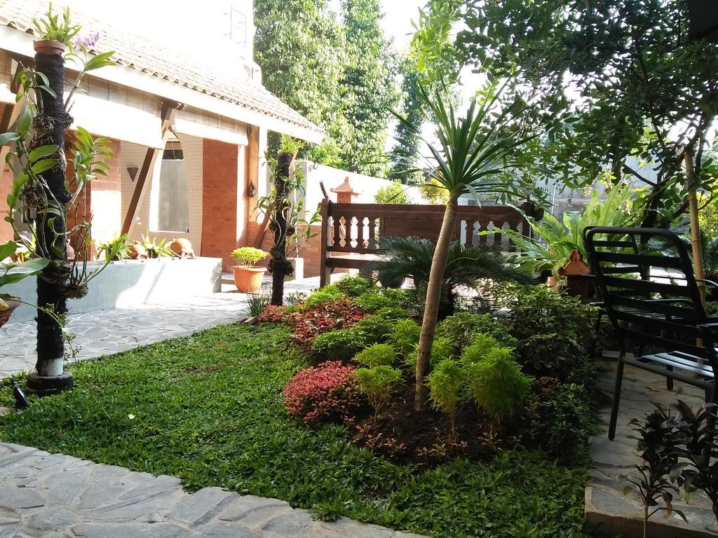 Satu Kayen Guest House 스레맨 외부 사진