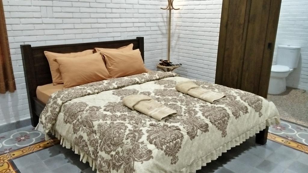 Satu Kayen Guest House 스레맨 외부 사진