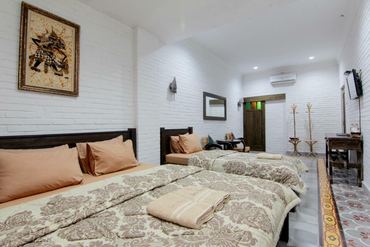 Satu Kayen Guest House 스레맨 외부 사진