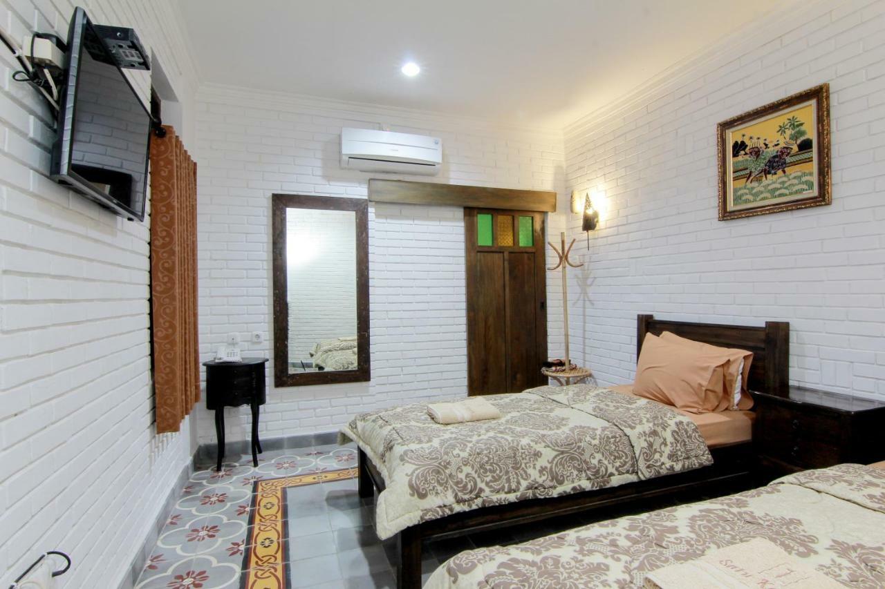 Satu Kayen Guest House 스레맨 외부 사진