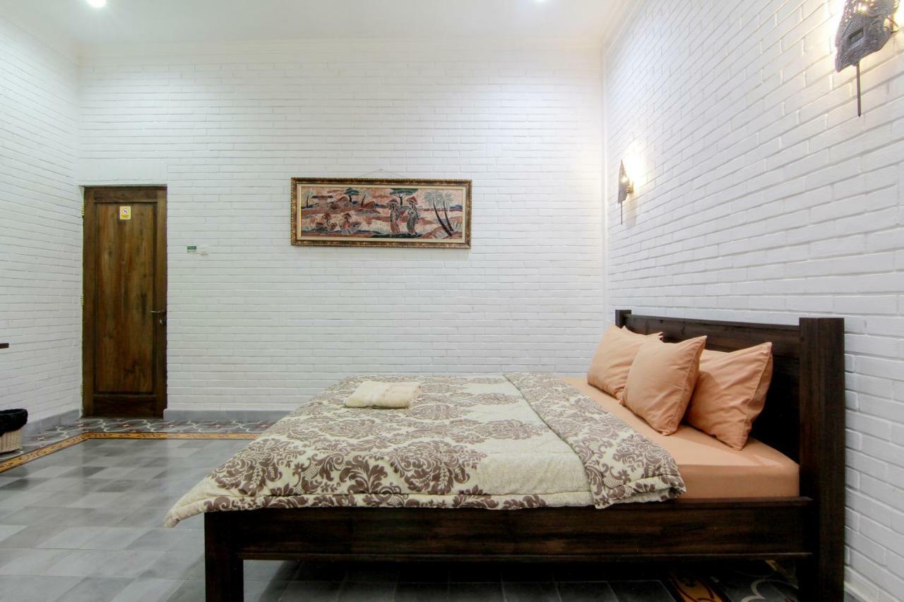 Satu Kayen Guest House 스레맨 외부 사진
