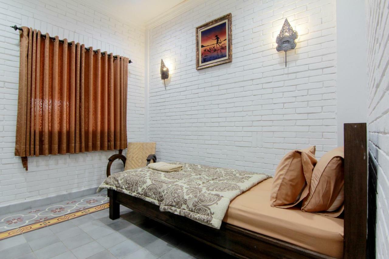 Satu Kayen Guest House 스레맨 외부 사진