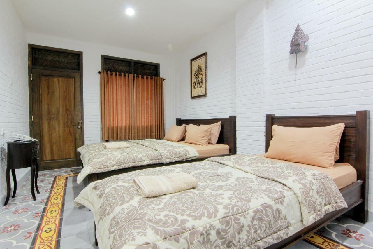 Satu Kayen Guest House 스레맨 외부 사진