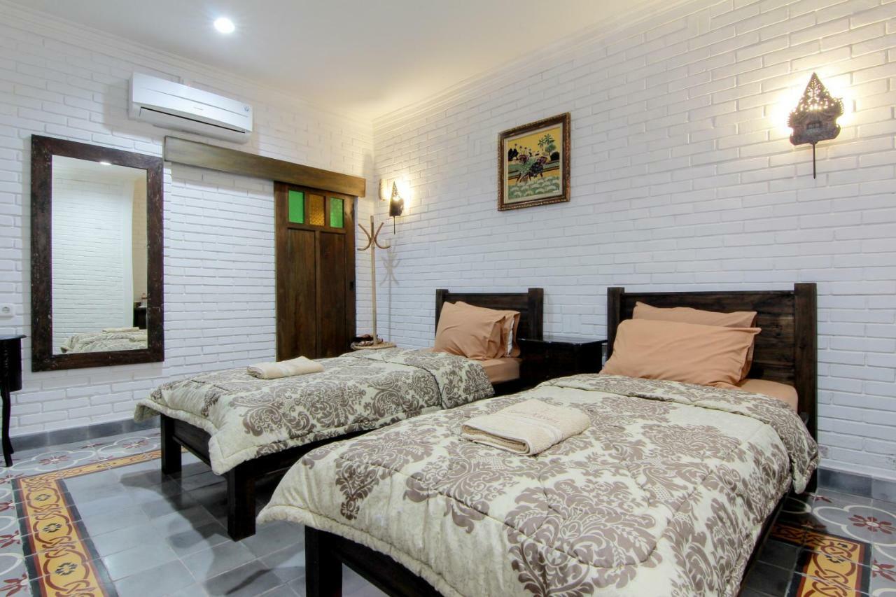 Satu Kayen Guest House 스레맨 외부 사진